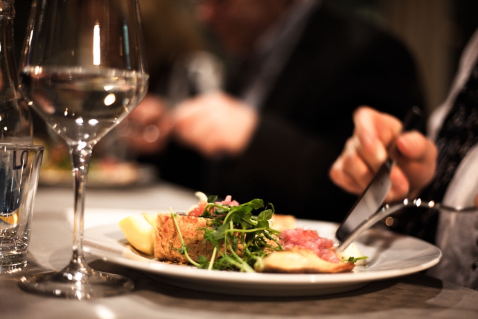 Imagen del bar/restaurante del Hotel Best Western River C. Foto 2