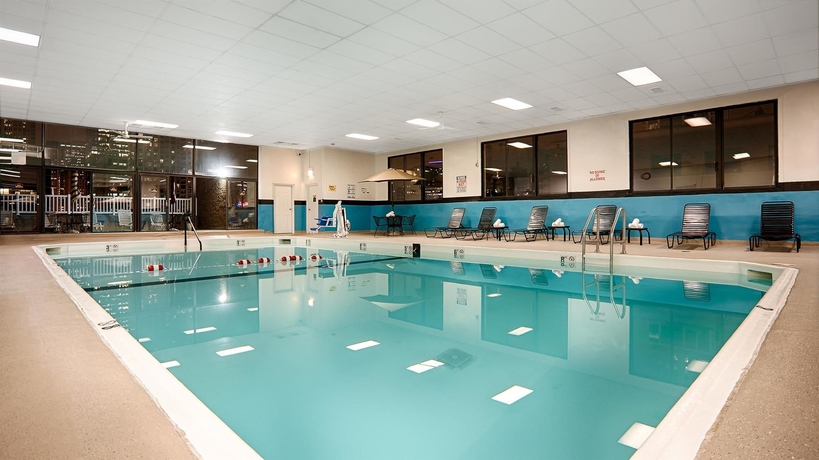 Imagen de la piscina del Hotel Best Western River North. Foto 16