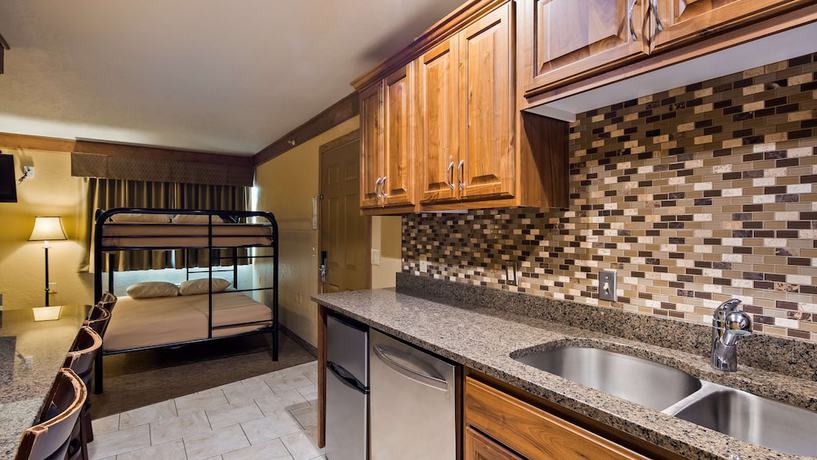 Imagen de la habitación del Hotel Best Western Rivers Edge. Foto 11