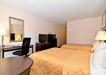 Imagen general del Hotel Best Western Rochelle Inn and Suites near DeKalb. Foto 1