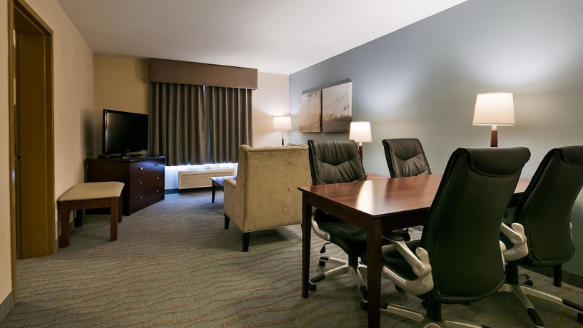 Imagen de la habitación del Hotel Best Western Rocky Mountain House Inn & Suites. Foto 17