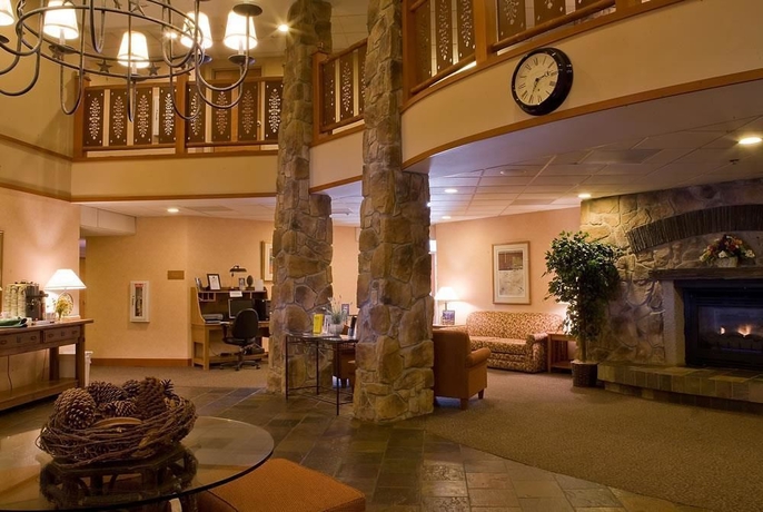 Imagen de los interiores del Hotel Best Western Rocky Mountain Lodge. Foto 10