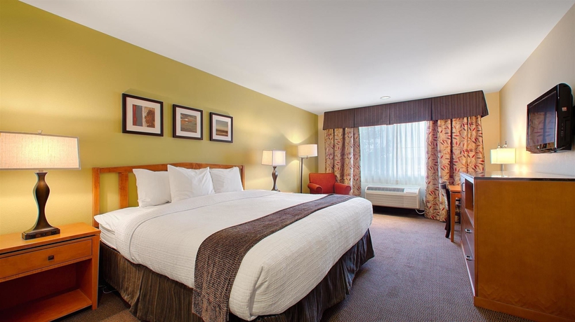 Imagen de la habitación del Hotel Best Western Rocky Mountain Lodge. Foto 5