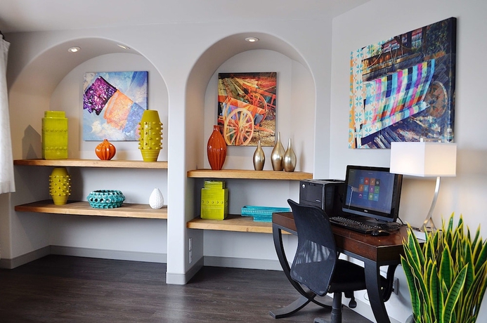 Imagen de los interiores del Hotel Best Western Rose Garden Inn. Foto 17