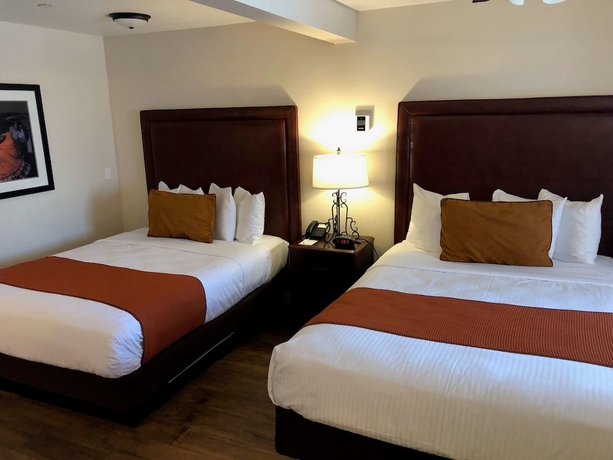 Imagen de la habitación del Hotel Best Western Rose Garden Inn. Foto 14
