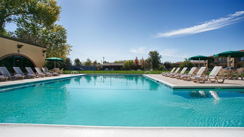 Imagen de la piscina del Hotel Best Western Roseville Inn. Foto 15