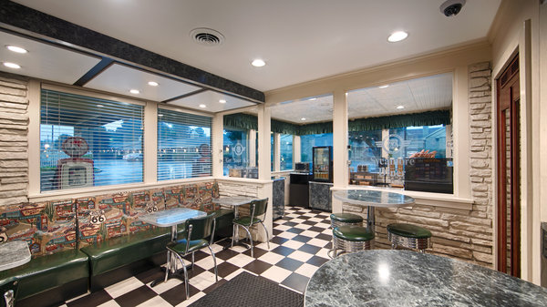 Imagen del bar/restaurante del Hotel Best Western Route 66 Rail Haven. Foto 2