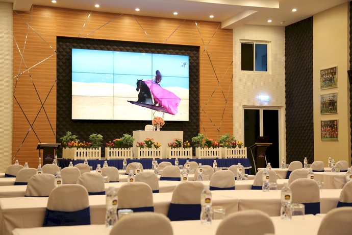 Imagen de los interiores del Hotel Best Western Royal Buriram. Foto 13