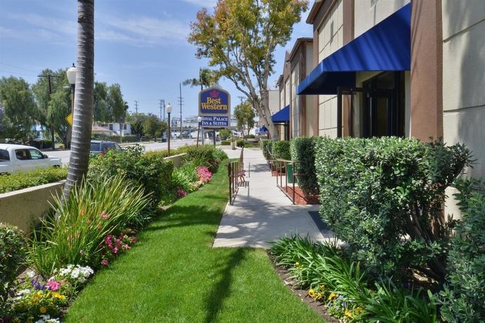 Imagen de los exteriores del Hotel Best Western Royal Palace Inn & Suites. Foto 14