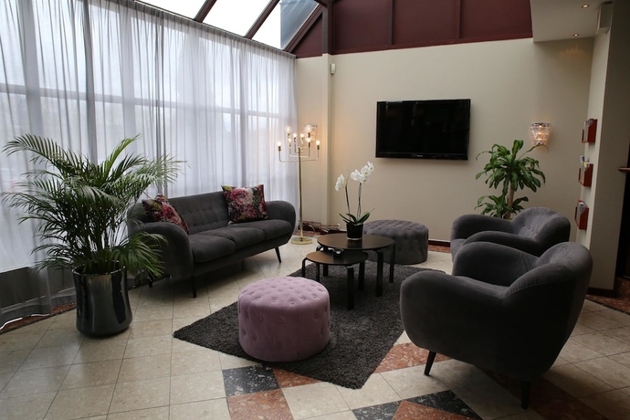 Imagen de los interiores del Hotel Best Western Royal Star. Foto 19