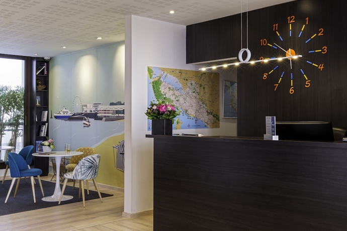 Imagen de los interiores del Hotel Best Western Royan Ocean. Foto 17