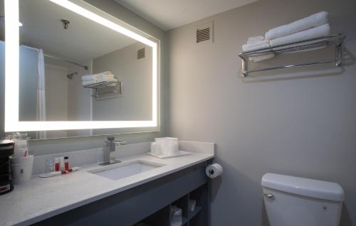 Imagen de la habitación del Hotel Best Western Rutgers University Hotel. Foto 11