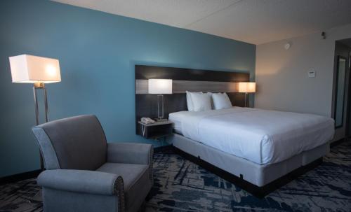 Imagen de la habitación del Hotel Best Western Rutgers University Hotel. Foto 12