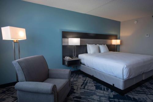 Imagen de la habitación del Hotel Best Western Rutgers University Hotel. Foto 16