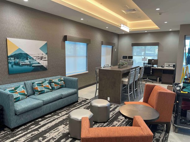 Imagen de los interiores del Hotel Best Western San Bernardino. Foto 11