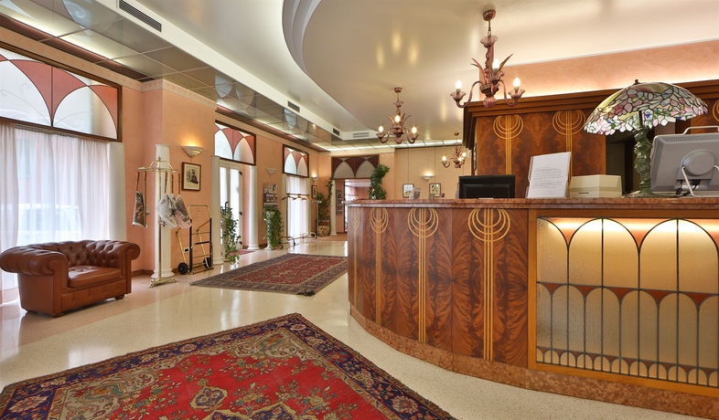 Imagen de los interiores del Hotel Best Western San Giusto. Foto 12