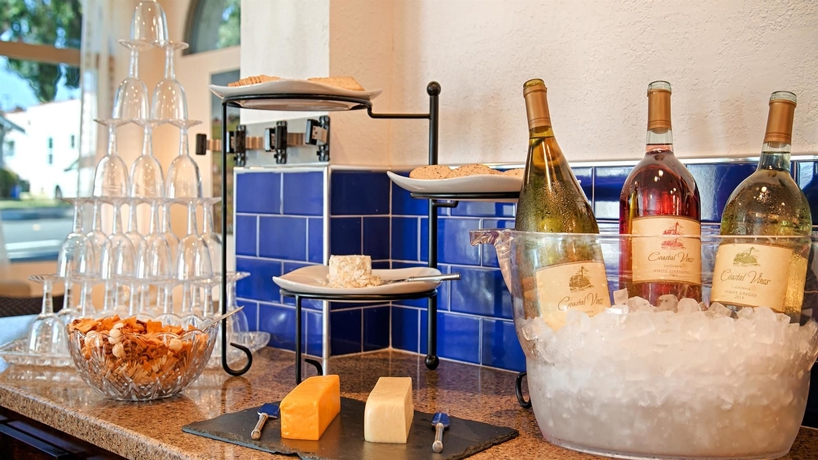 Imagen del bar/restaurante del Hotel Best Western San Marcos Inn. Foto 2