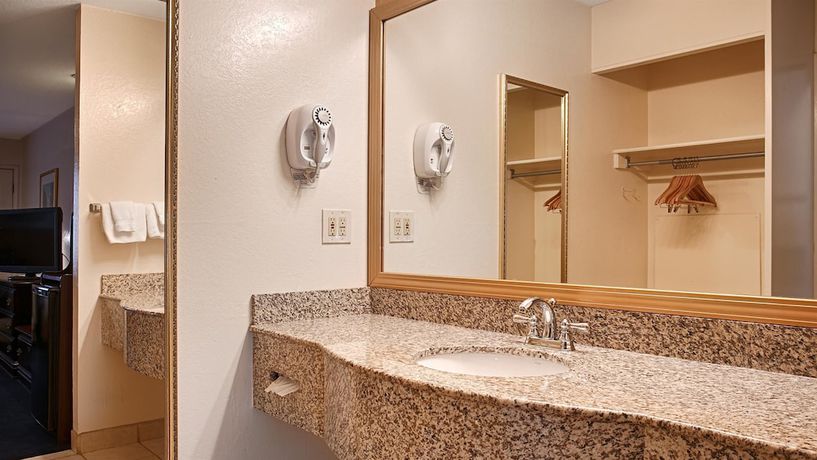 Imagen de la habitación del Hotel Best Western Sandman. Foto 10