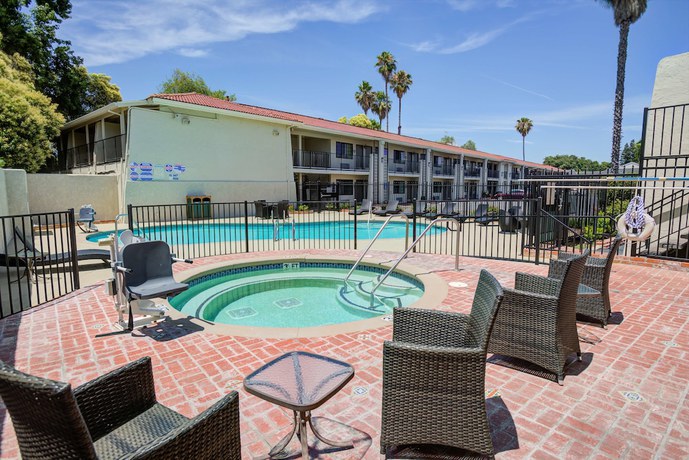 Imagen general del Hotel Best Western Sandman. Foto 1