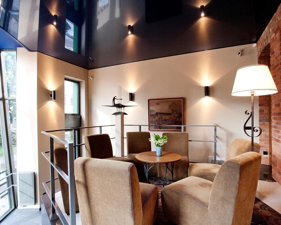 Imagen de los interiores del Hotel Best Western Santakos. Foto 14