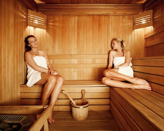 Imagen de la piscina del Hotel Best Western Santakos. Foto 16