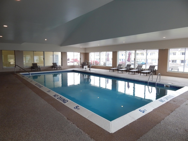 Imagen de la piscina del Hotel Best Western Sault Ste. Marie. Foto 17