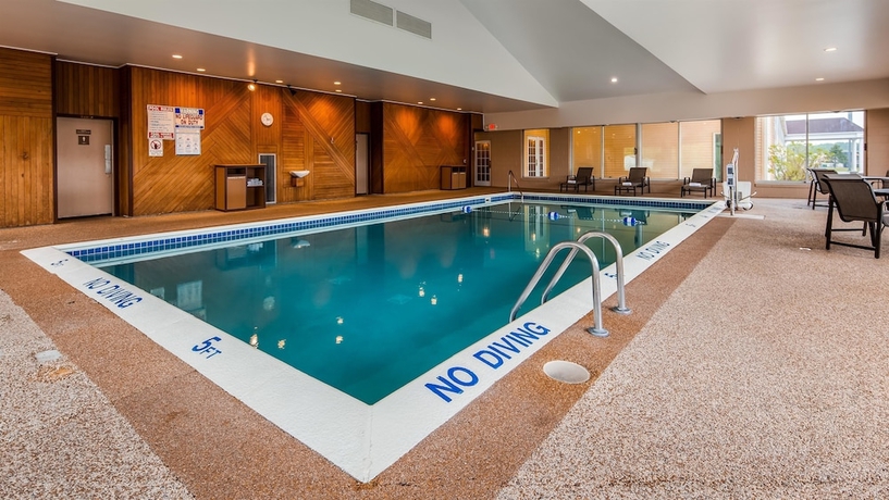 Imagen de la piscina del Hotel Best Western Sault Ste. Marie. Foto 18