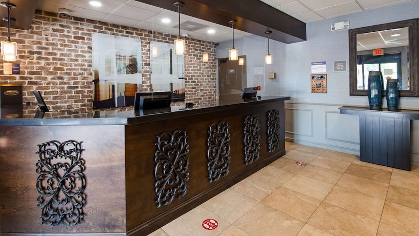 Imagen de los interiores del Hotel Best Western Savannah Historic District. Foto 20