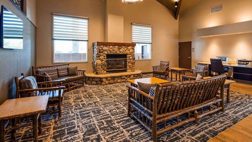 Imagen de los interiores del Hotel Best Western Sawtooth Inn and Suites. Foto 19