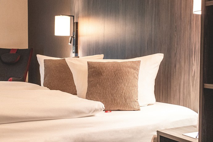 Imagen de la habitación del Hotel Best Western Schmoeker-hof. Foto 11