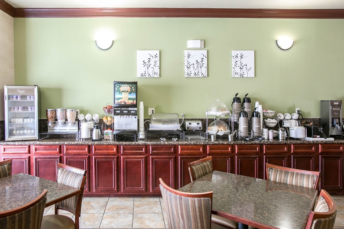 Imagen del bar/restaurante del Hotel Best Western Sea World - Lackland AFB NW Hotel & Suites. Foto 3