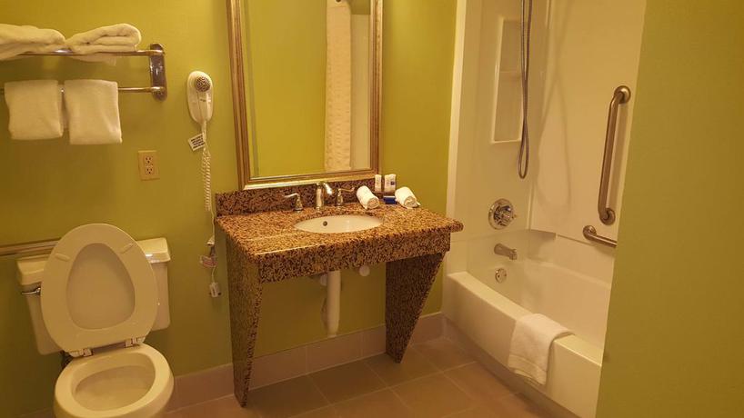 Imagen de la habitación del Hotel Best Western Seaway Inn. Foto 7