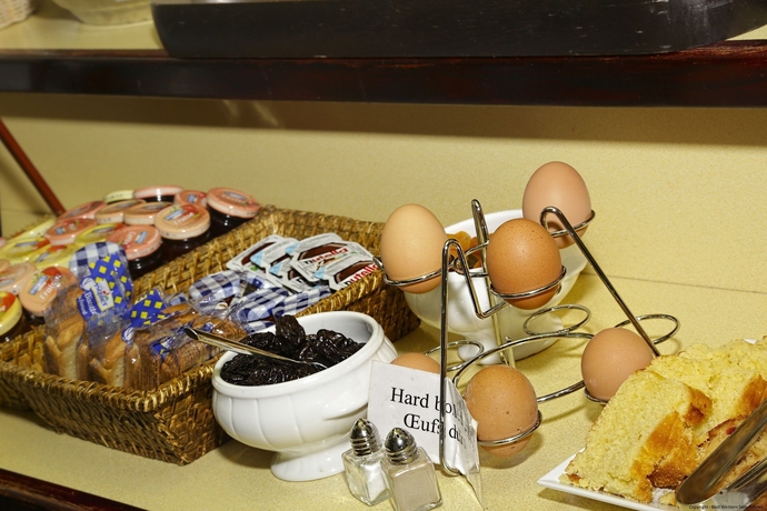 Imagen del bar/restaurante del Hotel Best Western Select. Foto 3