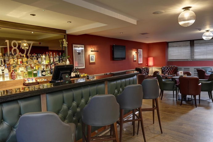 Imagen del bar/restaurante del Hotel Best Western Sheffield City Centre Cutlers. Foto 7