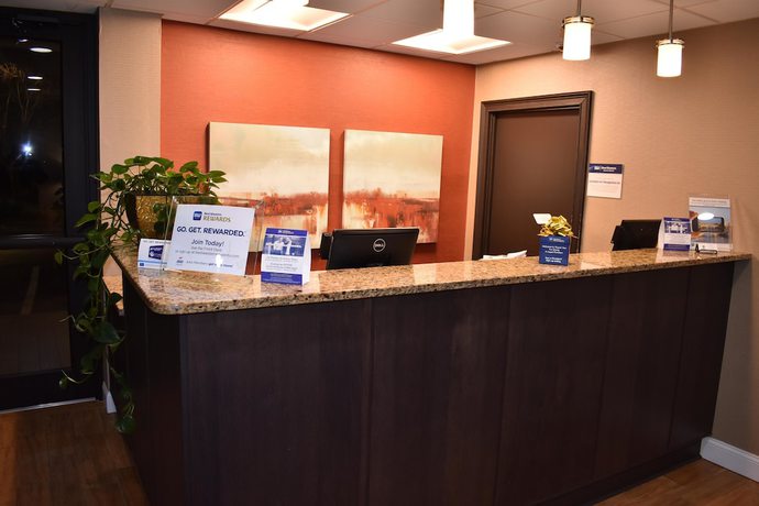 Imagen de los interiores del Hotel Best Western Southlake Inn. Foto 19