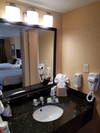 Imagen de la habitación del Hotel Best Western Space Shuttle Inn. Foto 13