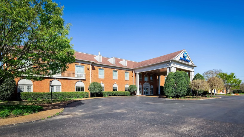 Imagen general del Hotel Best Western Spring Hill Inn and Suites. Foto 1