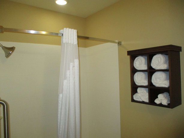 Imagen de la habitación del Hotel Best Western St. Louis Airport North and Suites. Foto 7