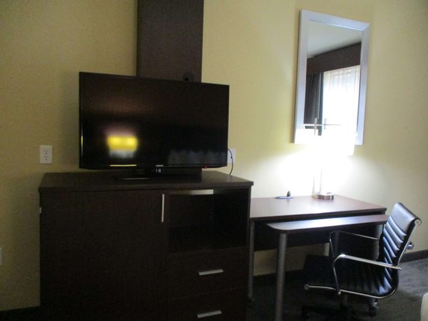Imagen de la habitación del Hotel Best Western St. Louis Airport North and Suites. Foto 9