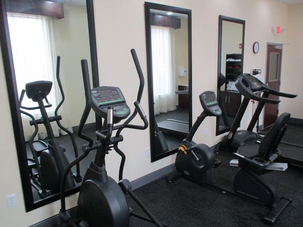 Imagen de los interiores del Hotel Best Western St. Louis Airport North and Suites. Foto 15