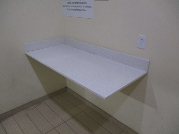 Imagen de los interiores del Hotel Best Western St. Louis Airport North and Suites. Foto 18