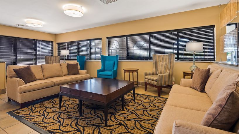Imagen de los interiores del Hotel Best Western St. Louis Inn. Foto 14