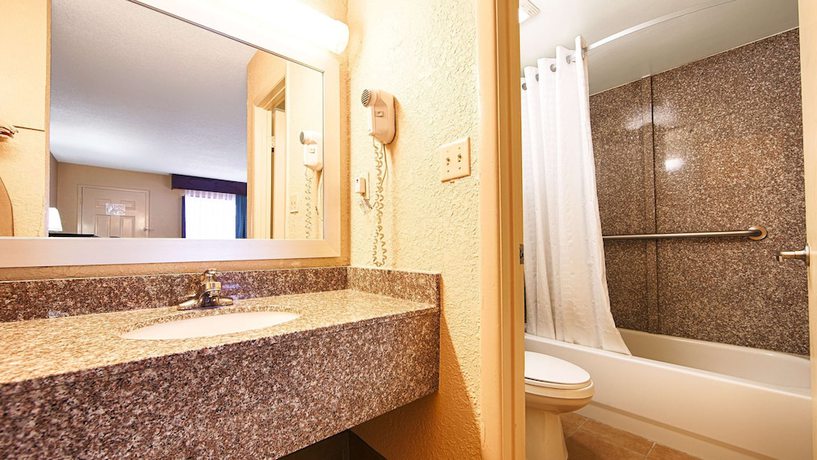 Imagen de la habitación del Hotel Best Western Starke. Foto 13