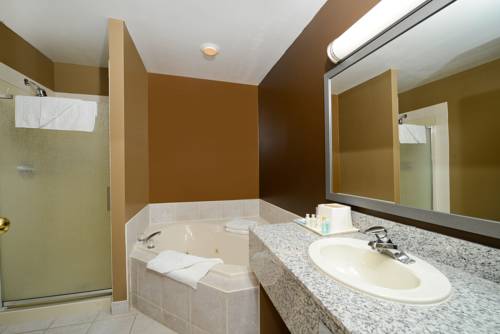 Imagen de la habitación del Hotel Best Western Strathmore Inn. Foto 4