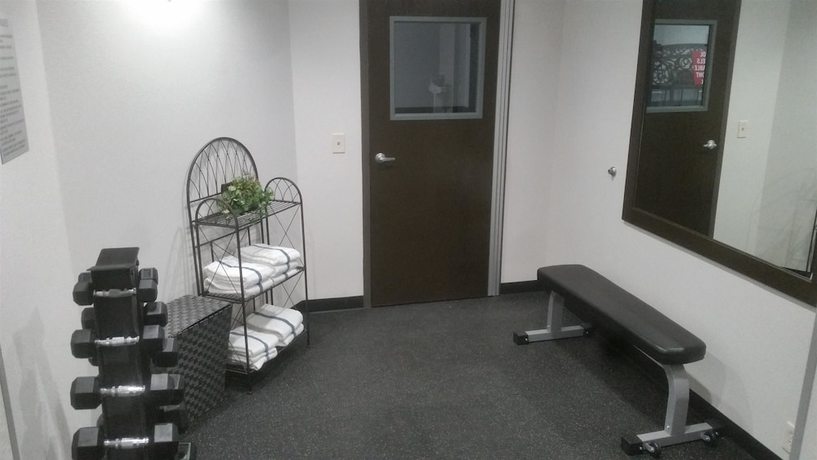 Imagen de los interiores del Hotel Best Western Suites. Foto 14