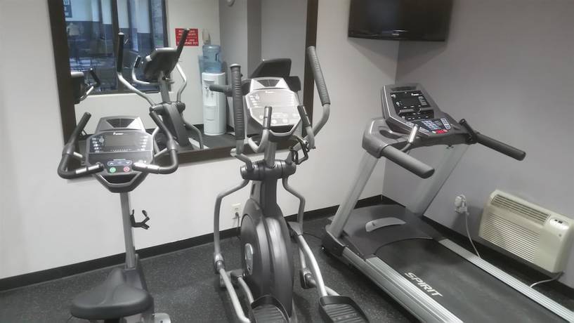 Imagen de los interiores del Hotel Best Western Suites. Foto 15