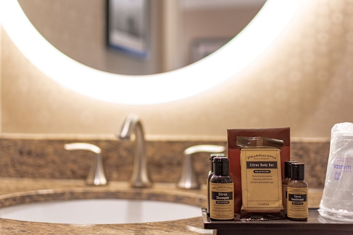 Imagen de la habitación del Hotel Best Western Suites Hotel Coronado Island. Foto 11