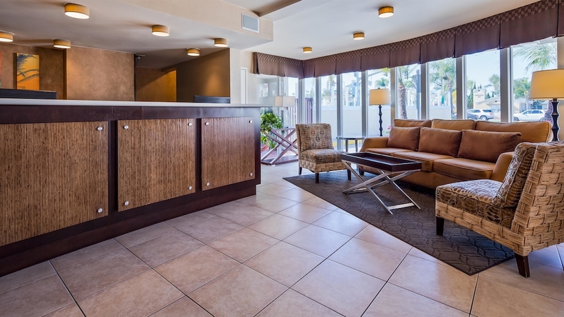 Imagen de los interiores del Hotel Best Western Suites Hotel Coronado Island. Foto 19