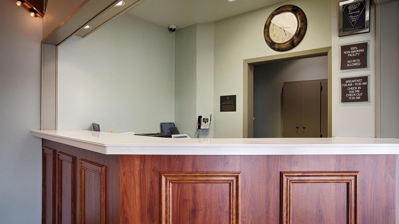 Imagen de los interiores del Hotel Best Western Summit Inn. Foto 11