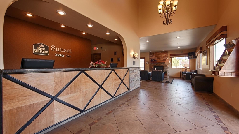 Imagen de los interiores del Hotel Best Western Sunset Inn. Foto 10